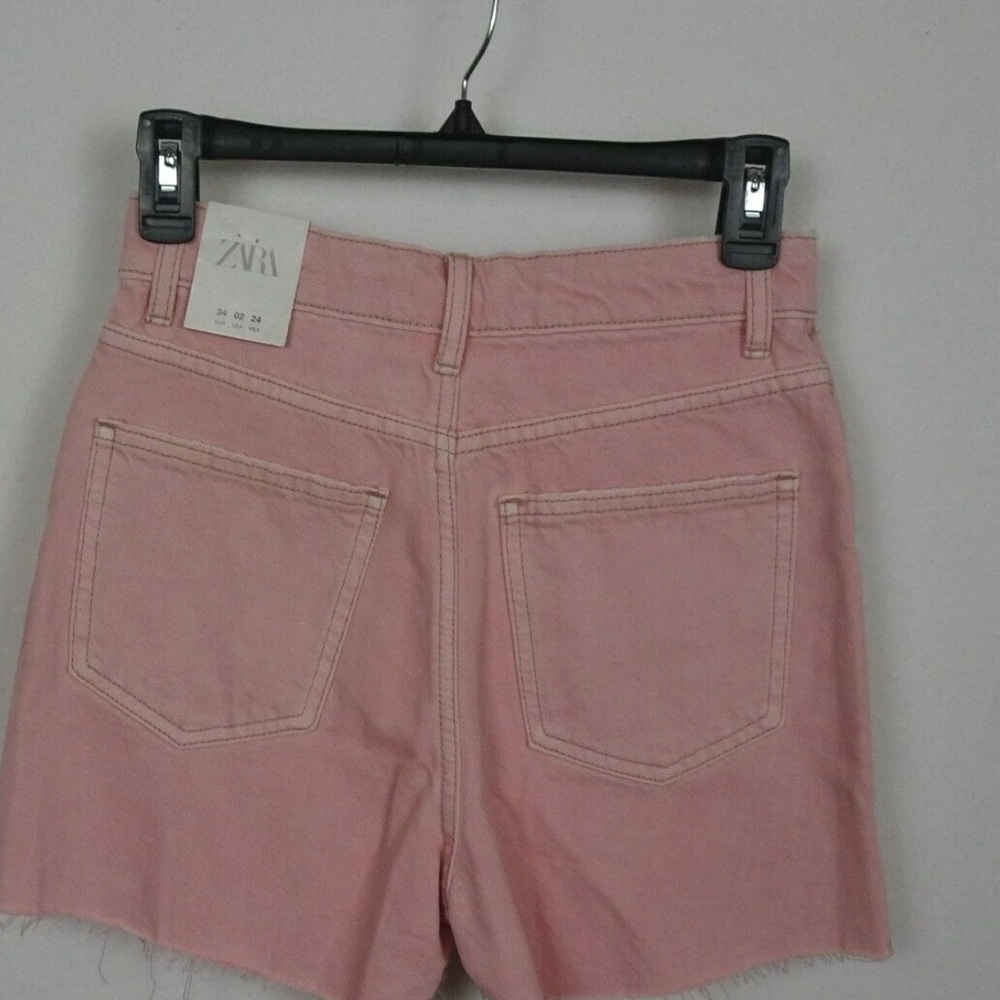 ZARA HIGH RISE DENIM SHORTS
PINK - Picture 4 of 10